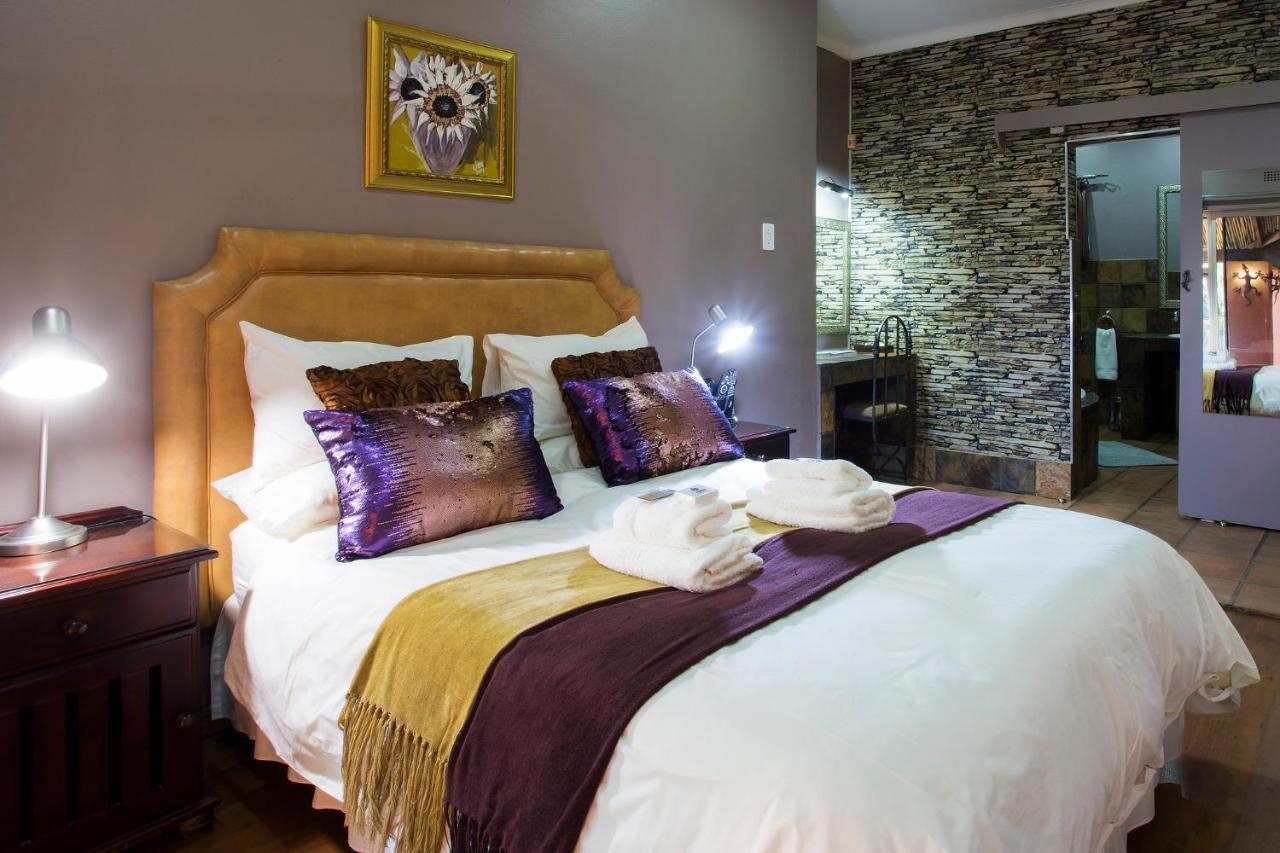 Purple Gecko Guest Houseライデンバーグ エクステリア 写真